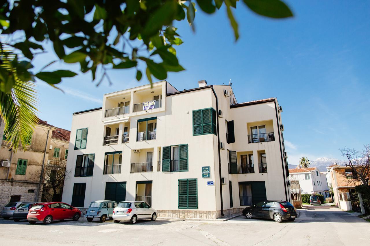 Apartments Nirgilija Tivat Exterior photo